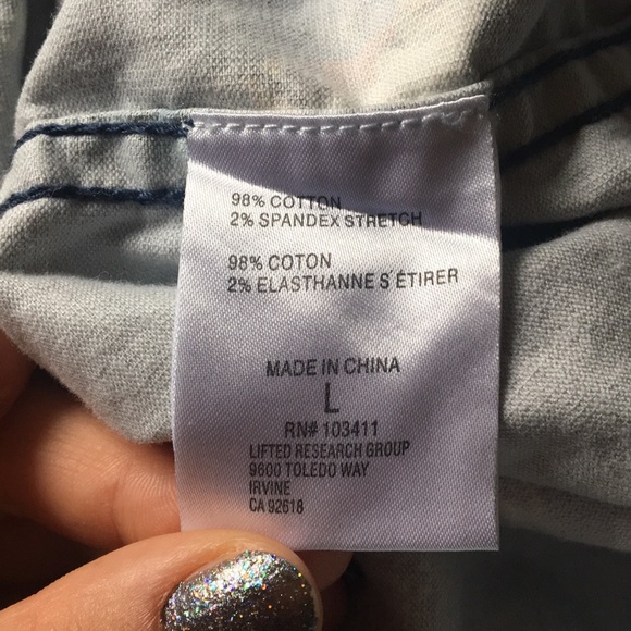 forest button down - Picture 6 of 7